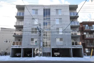 プレジャー桑園の画像