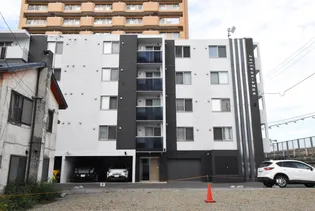 ANGEーSENTIER(アンジュ・サンティエ)【1階】の外観