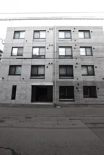 PCHE裏参道【1階】の外観