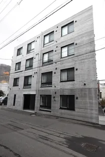 PCHE裏参道【1階】の外観