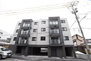 DIOGRACIA MIYANOMORIの画像