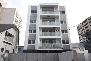 グレン山鼻【5階】の外観