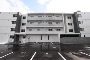 エナグランツ山鼻公園【2階】の外観