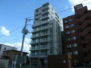 クラッセ山鼻【6階】の外観