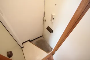 シュガーテラス【0101号室】の玄関