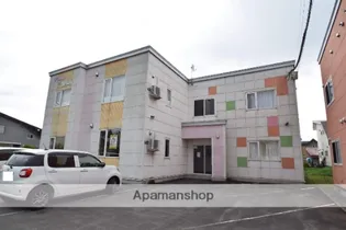 PINKY&WHITY【2階】の外観