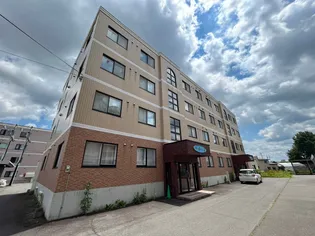 ラ ポーレⅡの画像