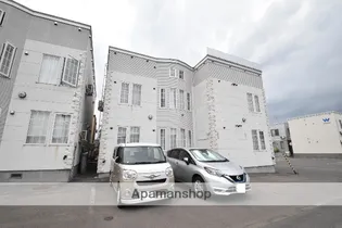 ロワールE【1階】の外観