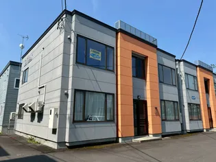 アリエスA棟【2階】の外観