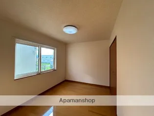 CLAIR【2階】の内装