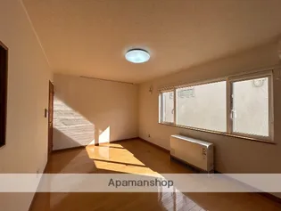 CLAIR【2階】の居間