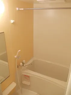 ガーデンヒルズ【1階】の風呂