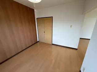 コートハウス愛宕B【2階】の内装