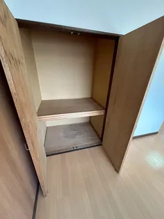 コートハウス愛宕B【2階】の内装