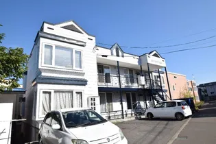 ロイヤルハウス豊岡【1階】の外観