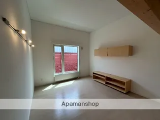 T.M.S B棟【1階】の居間