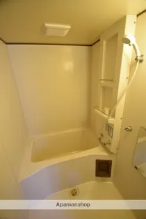 ファミール川端B【2階】の風呂