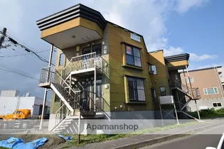 クラブハウス レ ヴェルーゼの画像