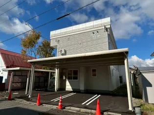 ファイブウエスト【2階】の外観