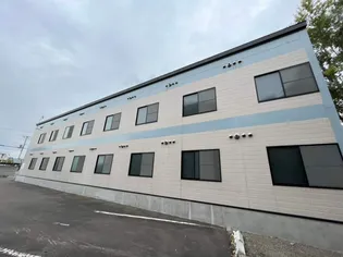 レオパレスグリーンウッド【102号室】の外観