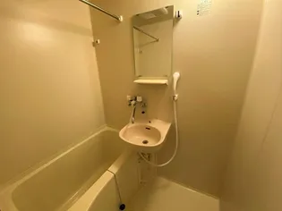 レオパレス里塚ベストフラット【105号室】の風呂