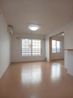 アドゥスィール【2階】の居間