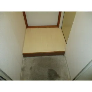 シュガーテラス【0101号室】の玄関