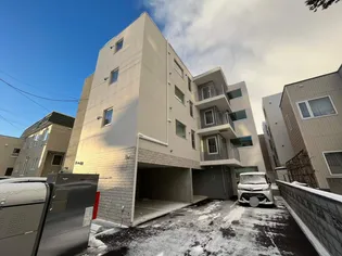 WHITE COURT(ホワイトコート)【1階】の外観