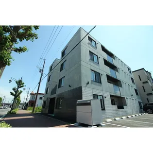 THREE R 千歳の画像