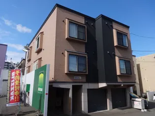 アールヒルズの画像