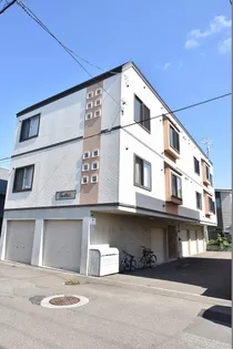 ファミーユB Pの画像