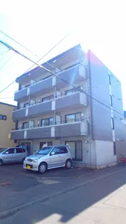 ルーベンクラッセ【2階】の外観