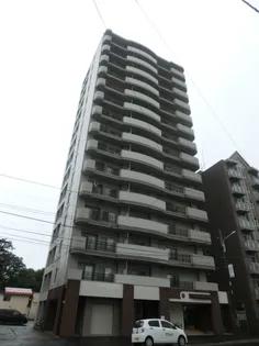 ティアラ中島公園ウエストサイド【3階】の外観