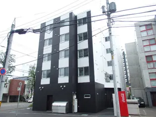 クレマティス円山【4階】の外観