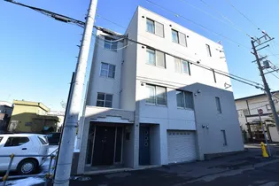 プレアデス【3階】の外観