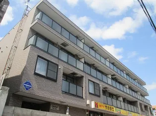 カルフール麻生【2階】の外観