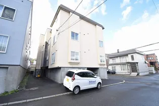 アーバンハウス富丘【2階】の外観