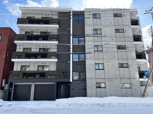 SーRESIDENCE北円山ALESIA【1階】の外観