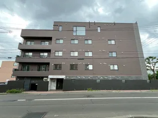 リーフウィング【1階】の外観