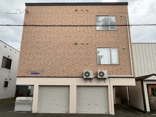 グレイス八軒【101号室】の外観