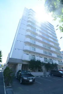 LA DOUCEUR豊平1条【0502号室】の外観