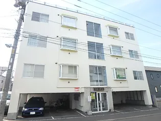 パストラル13【202号室】の外観