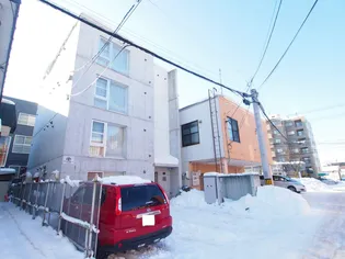 パトラス東札幌【0102号室】の外観