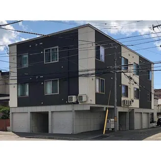 GLASS(グラス)【1階】の外観