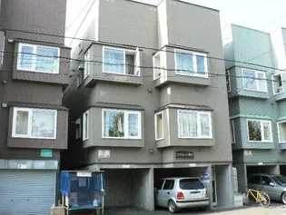 CLOVER FIELD【103号室】の外観