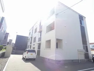 コンフォール平和通りの画像