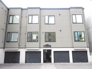 ミラ ピオーネの画像