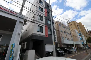 ラグジースペースの画像