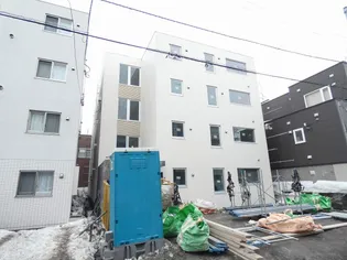 MONTANASAKAEDORI(モンタナサカエドオリ)【2階】の外観