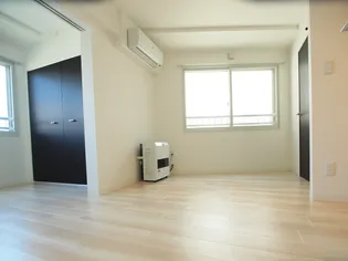 アレスフォート新札幌【3階】の居間